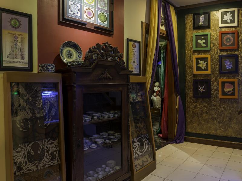 Dhanesvara Holistic Unique Homestay Wonocolo Экстерьер фото