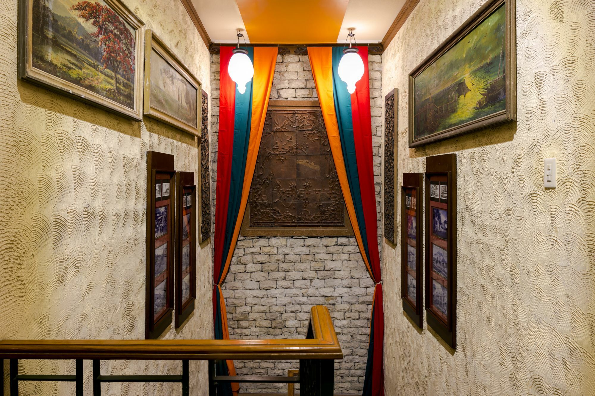 Dhanesvara Holistic Unique Homestay Wonocolo Экстерьер фото